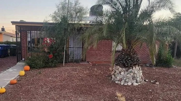 826 E Waverly St. - 1